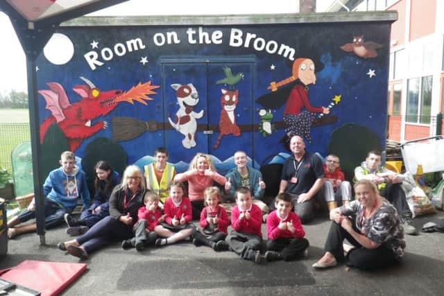 Learning development students from North Notts College have created a mural at Misterton Primary School