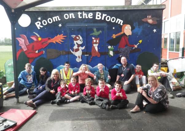 Learning development students from North Notts College have created a mural at Misterton Primary School