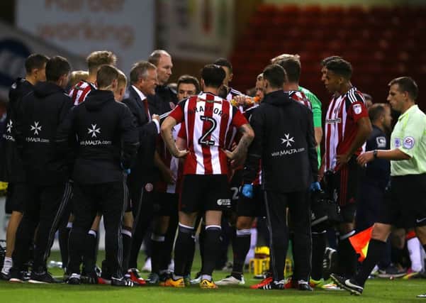 Chris Wilder talks to his players during the EFL Cup tie against Crewe Alexandra 
Â©2016 Sport Image all rights reserved