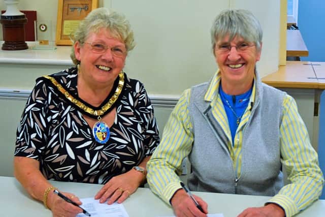 Kirton in Lindsey Mayor, Coun Kathy Cooper and Chair of the Diamond Jubilee Town Hall, Mary Hollingsworth