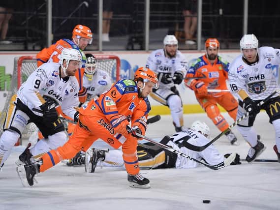 Nottingham Panthers beat Sheffield on their own ice