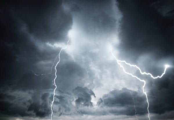 Thunderstorms result from a change in atmospheric conditions (Photo: Shutterstock)